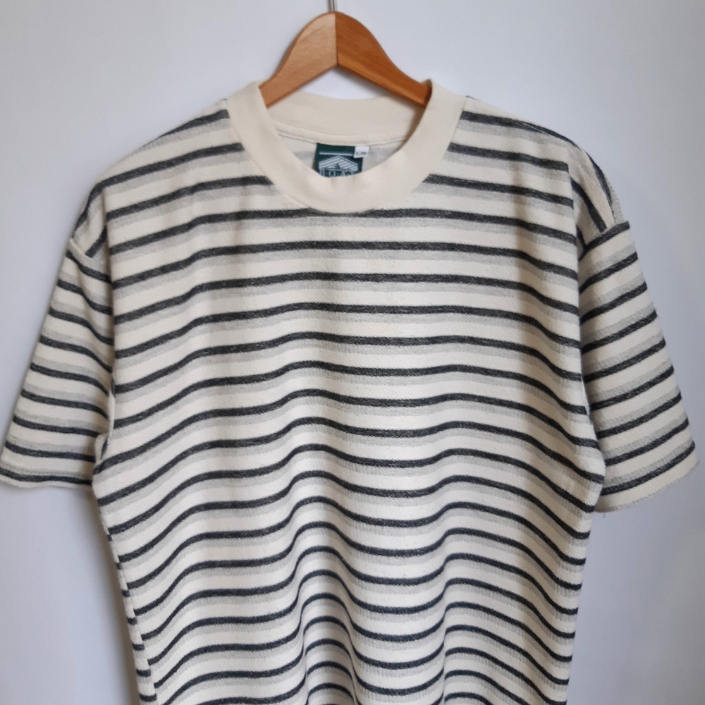 Vintage oversized striped t-shirt